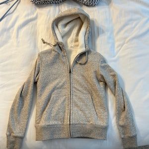 Uniqlo Zip-Up Long Sleeve Fleece Sweatshirt 🧥